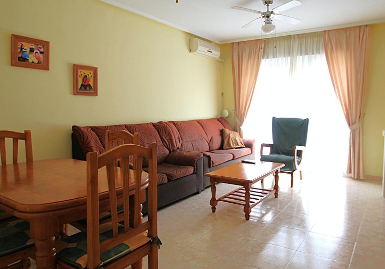Segunda mano - Apartamento  - Torrevieja - Las Piscinas Naturales