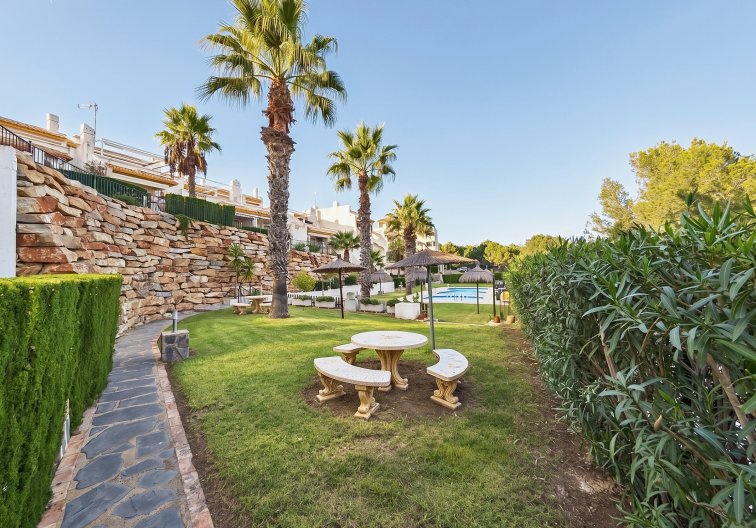 Segunda mano - town house - Orihuela Costa - Costa Blanca