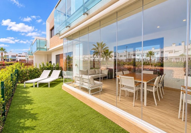 Segunda mano - Bungalow - Orihuela - Desamparados-hurchillo-torremendo