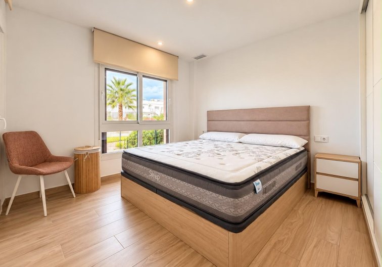 Segunda mano - Bungalow - Orihuela - Desamparados-hurchillo-torremendo