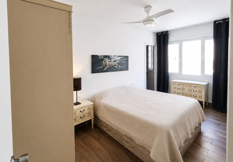 Wiederverkauf - Wohnung - Torrevieja - Playa del Cura