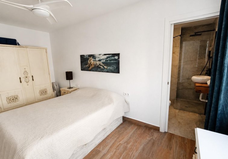 Wiederverkauf - Wohnung - Torrevieja - Playa del Cura