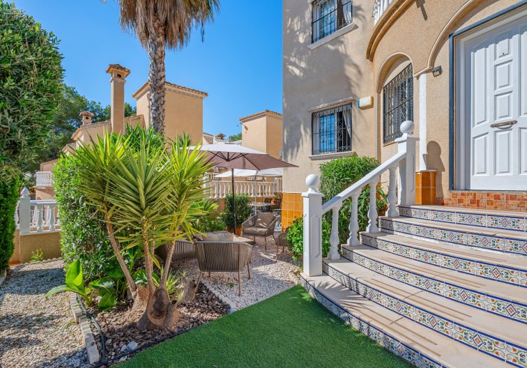 Revente - villa - Villamartin - Costa Blanca