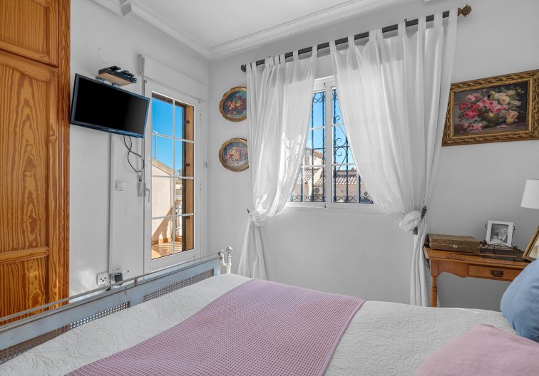 Revente - villa - Villamartin - Costa Blanca