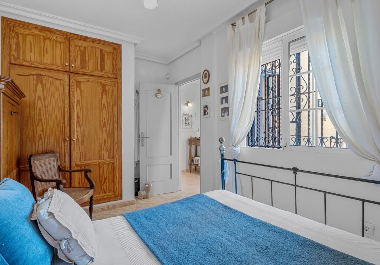 Revente - villa - Villamartin - Costa Blanca