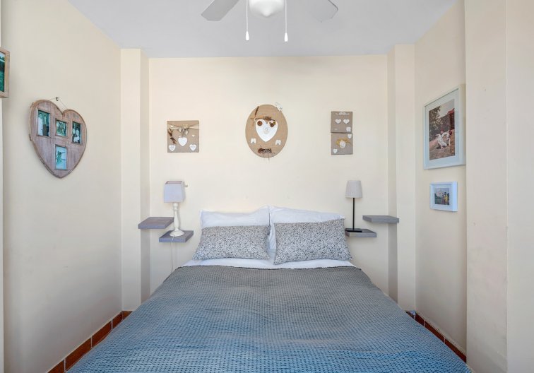 Revente - villa - Villamartin - Costa Blanca