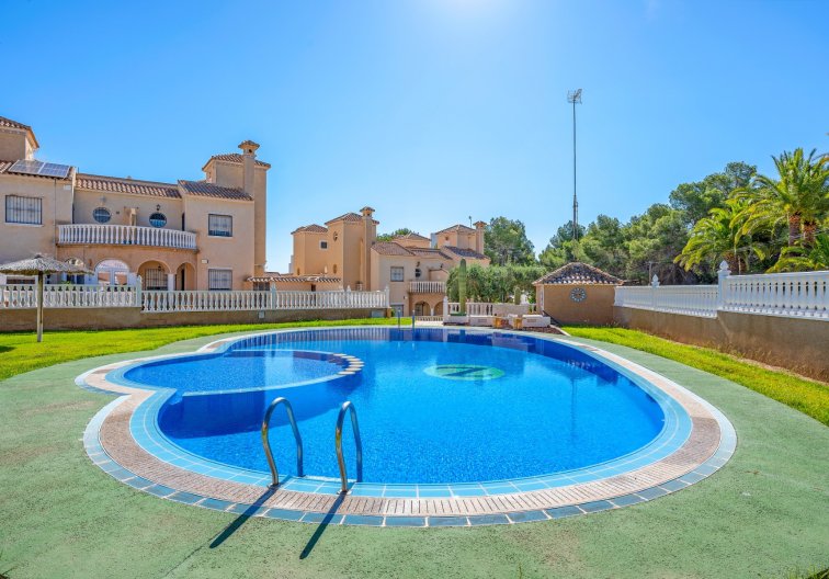Revente - villa - Villamartin - Costa Blanca