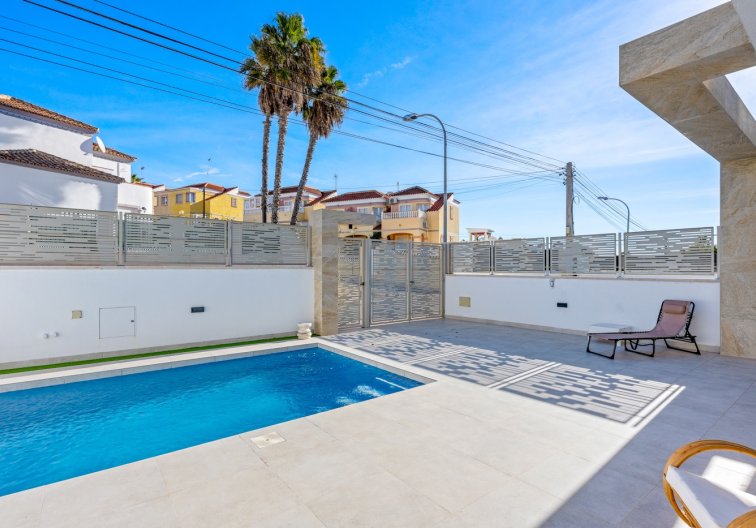 Segunda mano - villa - Villamartin - Costa Blanca