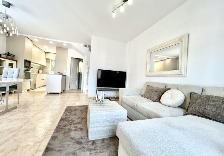 Segunda mano - town house - Dehesa de Campoamor - Costa Blanca
