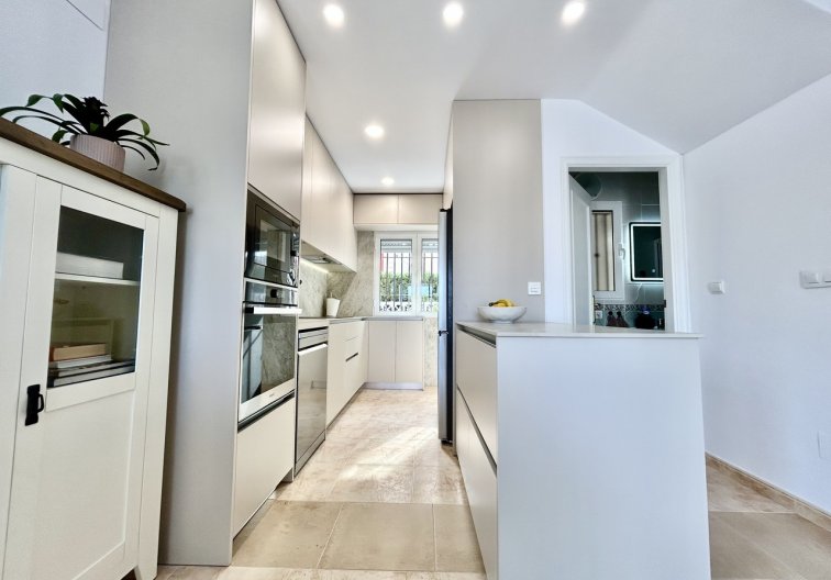 Segunda mano - town house - Dehesa de Campoamor - Costa Blanca