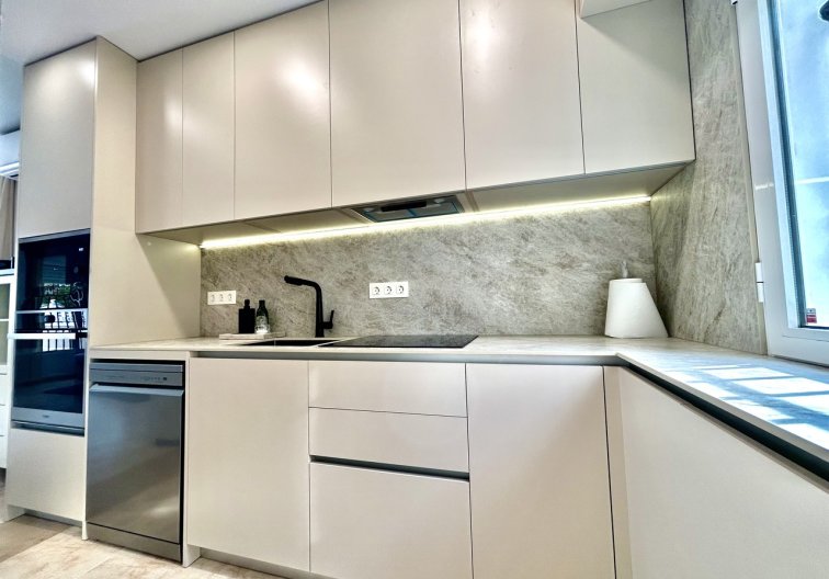 Segunda mano - town house - Dehesa de Campoamor - Costa Blanca