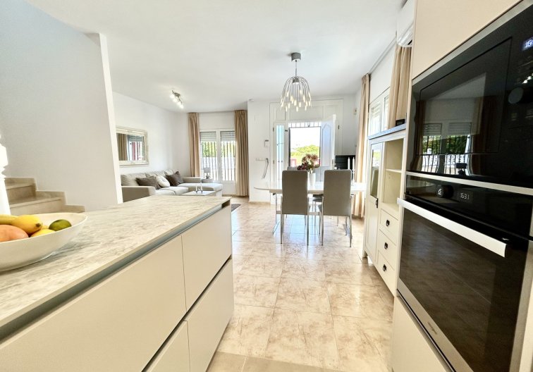 Segunda mano - town house - Dehesa de Campoamor - Costa Blanca