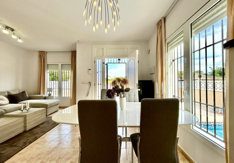 Segunda mano - town house - Dehesa de Campoamor - Costa Blanca