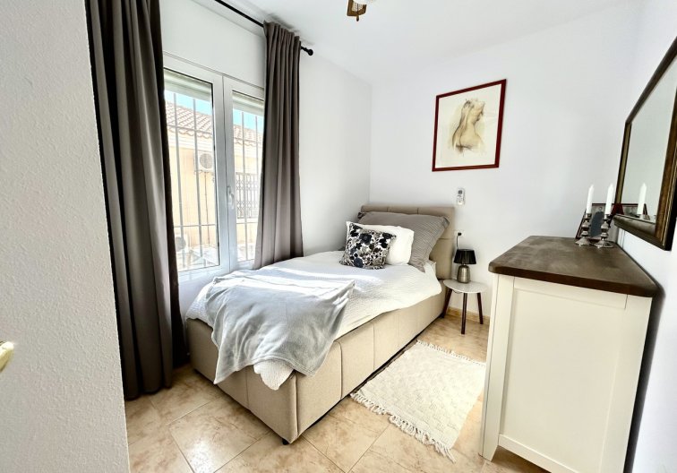 Segunda mano - town house - Dehesa de Campoamor - Costa Blanca