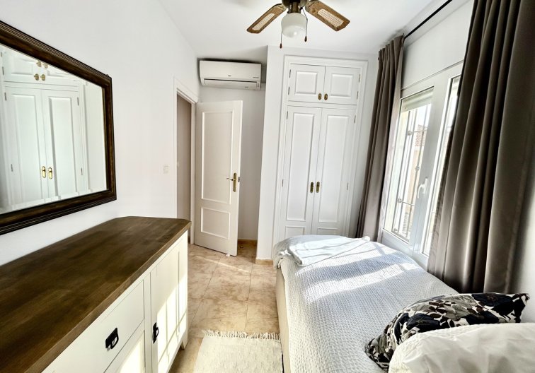 Segunda mano - town house - Dehesa de Campoamor - Costa Blanca
