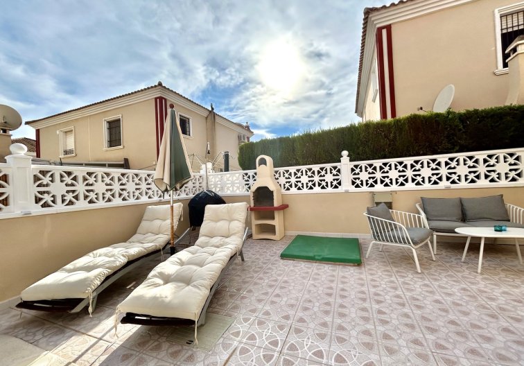 Segunda mano - town house - Dehesa de Campoamor - Costa Blanca