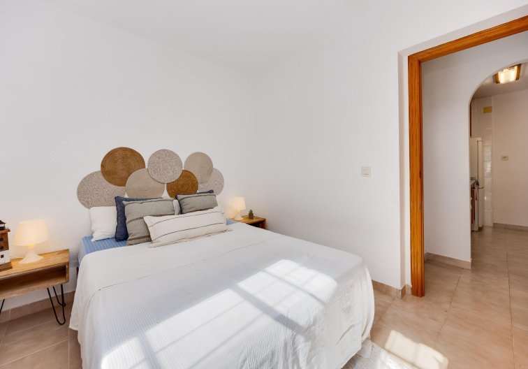 Resale - Bungalow - Torrevieja - Los Balcones 