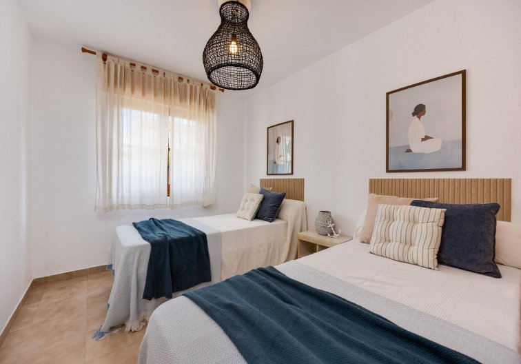 Resale - Bungalow - Torrevieja - Los Balcones 