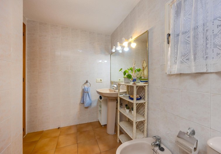Resale - Bungalow - Torrevieja - Los Balcones 