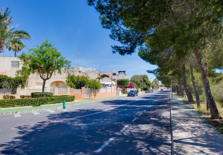 Resale - Bungalow - Torrevieja - Los Balcones 