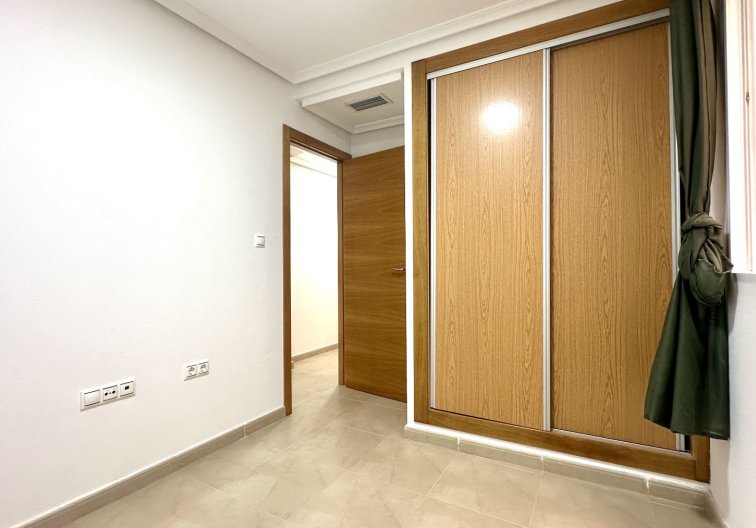 Resale - Apartment - Torrevieja - Costa Blanca