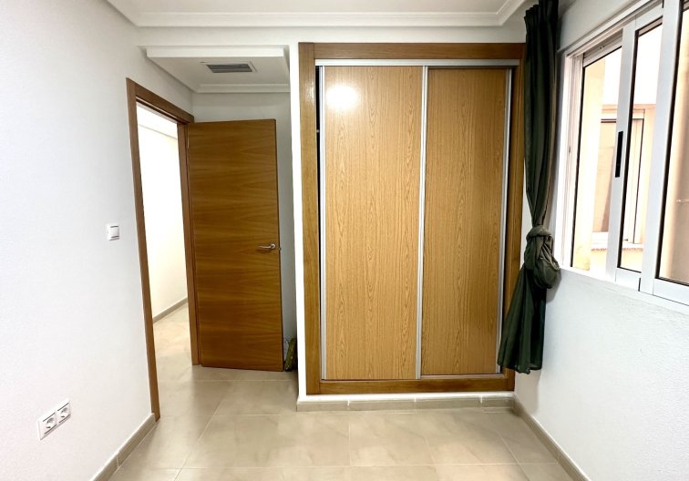 Resale - Apartment - Torrevieja - Costa Blanca