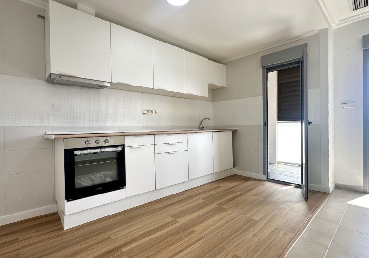 Resale - Apartment - Torrevieja - Costa Blanca