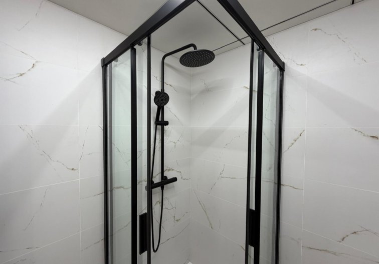 Wiederverkauf - Wohnung - Torrevieja - Playa del Cura