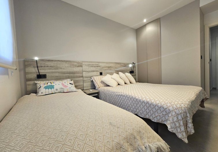 Resale - Apartment - Guardamar del Segura - El Raso