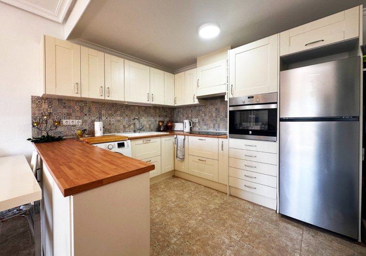 Resale - Apartment - Orihuela Costa - Costa Blanca