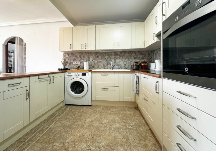 Resale - Apartment - Orihuela Costa - Costa Blanca