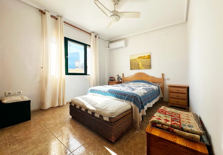 Resale - Apartment - Orihuela Costa - Costa Blanca