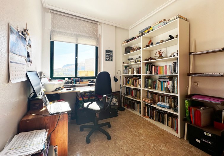 Resale - Apartment - Orihuela Costa - Costa Blanca