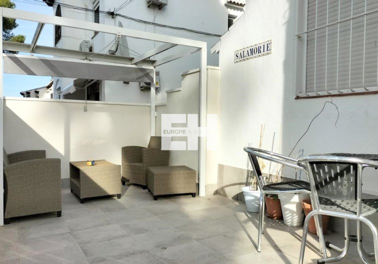 Segunda mano - Bungalow en planta baja - Torrevieja - Los Balcones - Lago Jardin