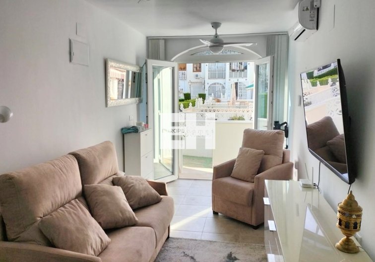 Segunda mano - Bungalow en planta baja - Torrevieja - Los Balcones - Lago Jardin