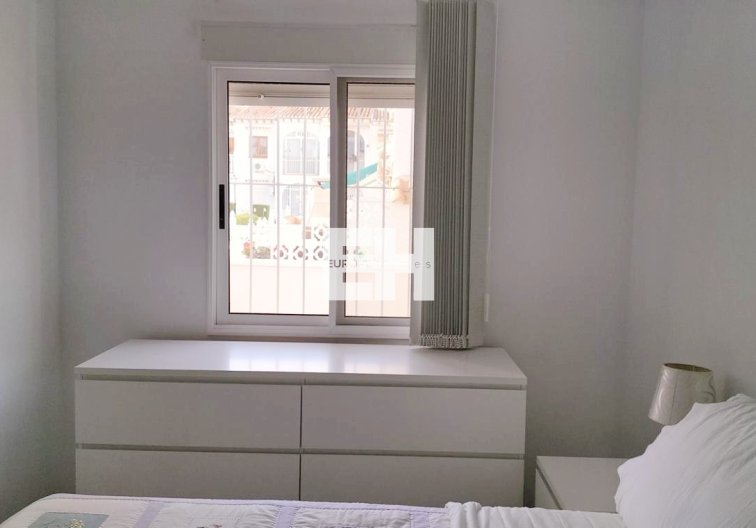 Segunda mano - Bungalow en planta baja - Torrevieja - Los Balcones - Lago Jardin