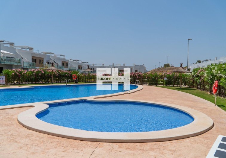 Obra Nueva - Bungalow en planta alta - Orihuela - Vistabella Golf