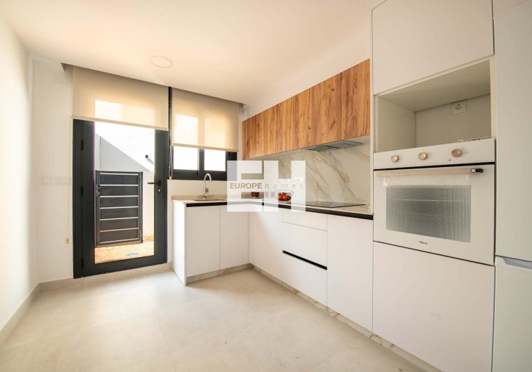 Obra Nueva - Bungalow en planta alta - Cox - San Fernando