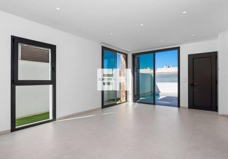 Obra Nueva - Bungalow en planta baja - Pilar de la Horadada - Parque del Mediterraneo