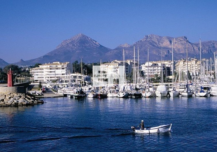 Obra Nueva - villa - Finestrat - Sierra Cortina