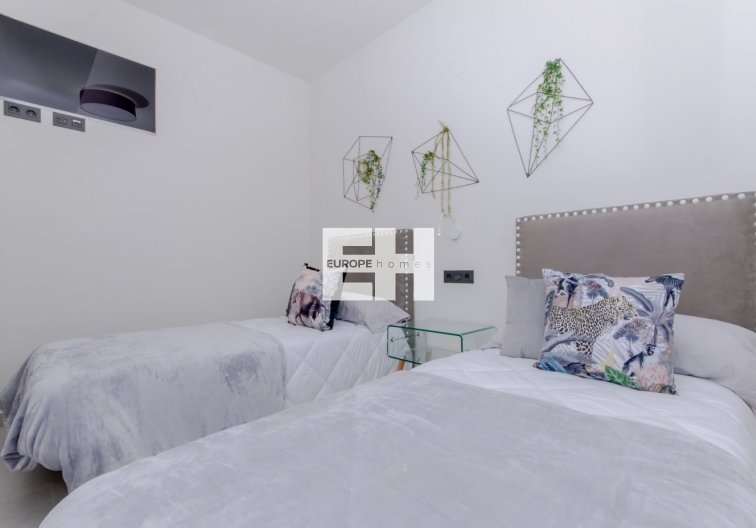 Obra Nueva - Bungalow en planta alta - Torrevieja - Los Balcones 